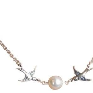 Fashion Swallow Pearl Necklace