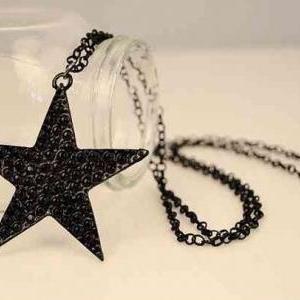 Black Five Pointed Star Pendant Necklace